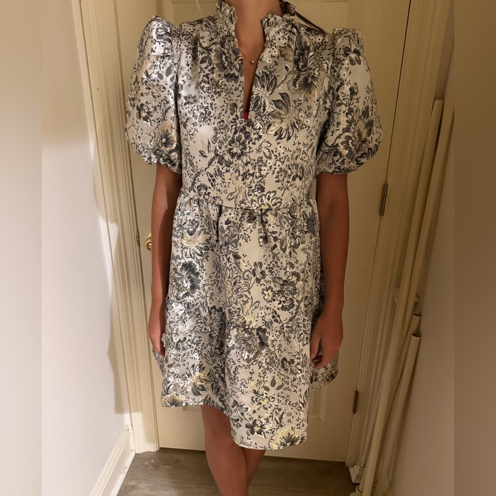 Elegant Floral Puff Sleeve Mini Dress